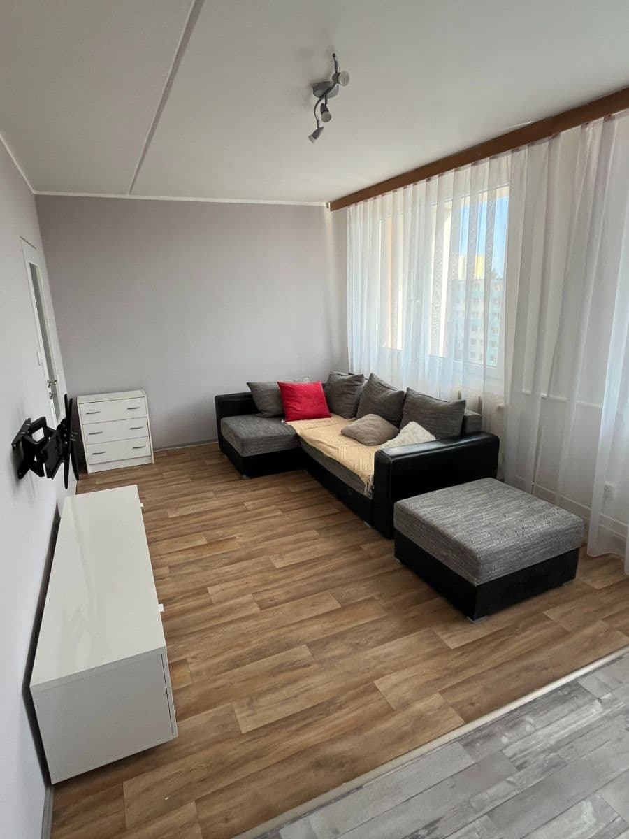 Pronájem bytu 3+kk 65 m², Norská, Kladno, Středočeský kraj Pronájem bytu 3+kk 65 m², Norská, Kladno, Středočeský kraj