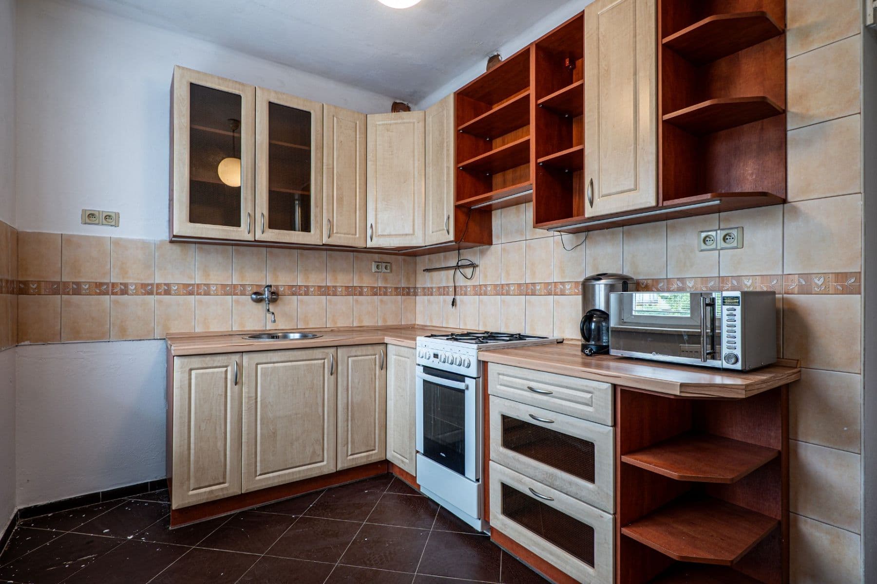 Prodej bytu 4+1 79 m², Dobnerova, Olomouc, Olomoucký kraj Prodej bytu 4+1 79 m², Dobnerova, Olomouc, Olomoucký kraj