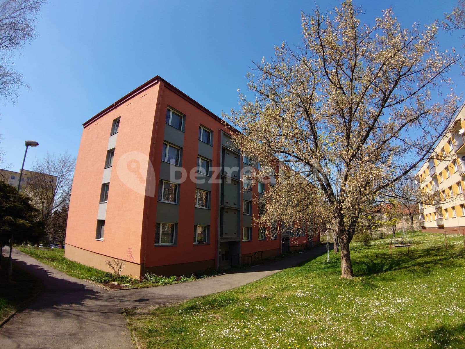 Pronájem bytu 2+kk 39 m², Alšova, Litoměřice, Ústecký kraj Pronájem bytu 2+kk 39 m², Alšova, Litoměřice, Ústecký kraj