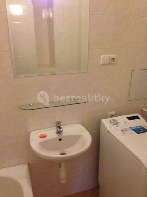 Pronájem bytu 2+kk 40 m², Čestmírova, Praha, Praha Pronájem bytu 2+kk 40 m², Čestmírova, Praha, Praha