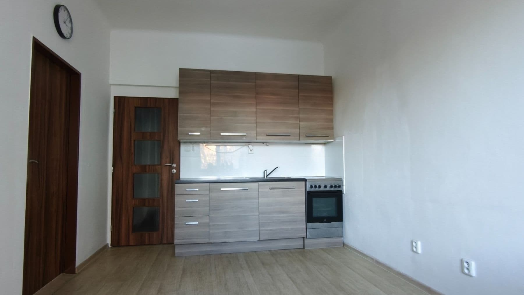 Pronájem bytu 2+kk 40 m², Čestmírova, Praha, Praha Pronájem bytu 2+kk 40 m², Čestmírova, Praha, Praha