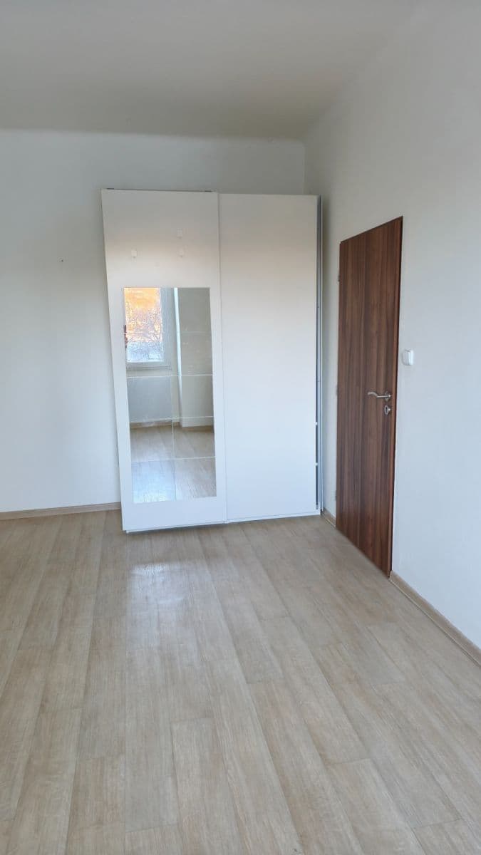 Pronájem bytu 2+kk 40 m², Čestmírova, Praha, Praha Pronájem bytu 2+kk 40 m², Čestmírova, Praha, Praha