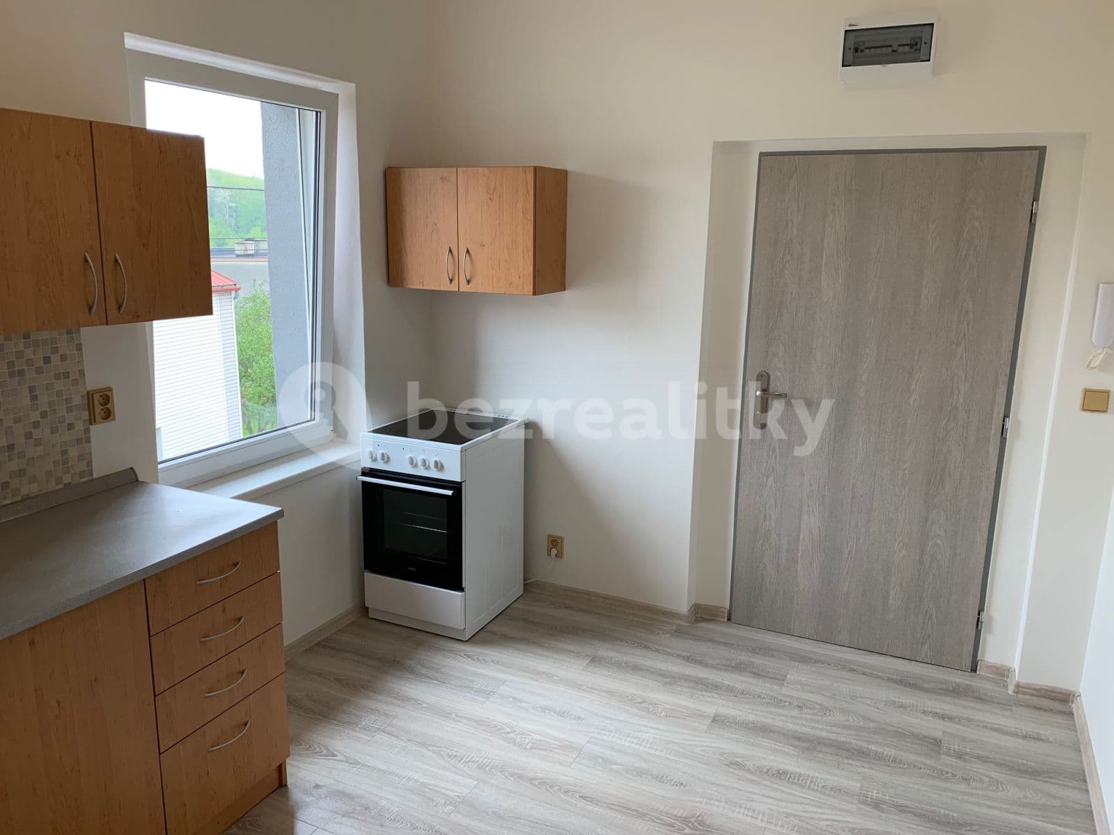 Pronájem bytu 1+1 40 m², Hlavní, Ostrava, Moravskoslezský kraj Pronájem bytu 1+1 40 m², Hlavní, Ostrava, Moravskoslezský kraj