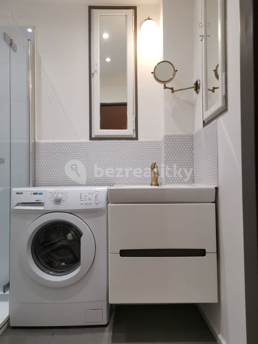 Pronájem bytu 2+kk 40 m², Mařákova, Praha, Praha Pronájem bytu 2+kk 40 m², Mařákova, Praha, Praha