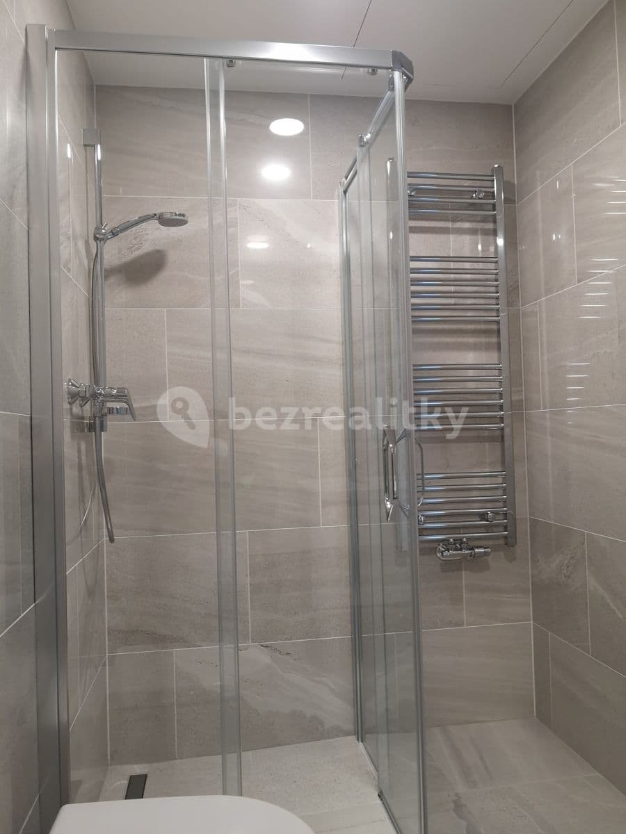 Pronájem bytu 1+kk 36 m², Kurta Konráda, Praha, Praha Pronájem bytu 1+kk 36 m², Kurta Konráda, Praha, Praha