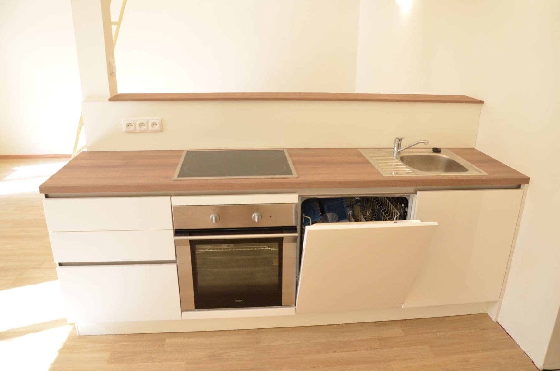 Pronájem bytu 1+kk 40 m², Šumavská, Praha, Praha Pronájem bytu 1+kk 40 m², Šumavská, Praha, Praha