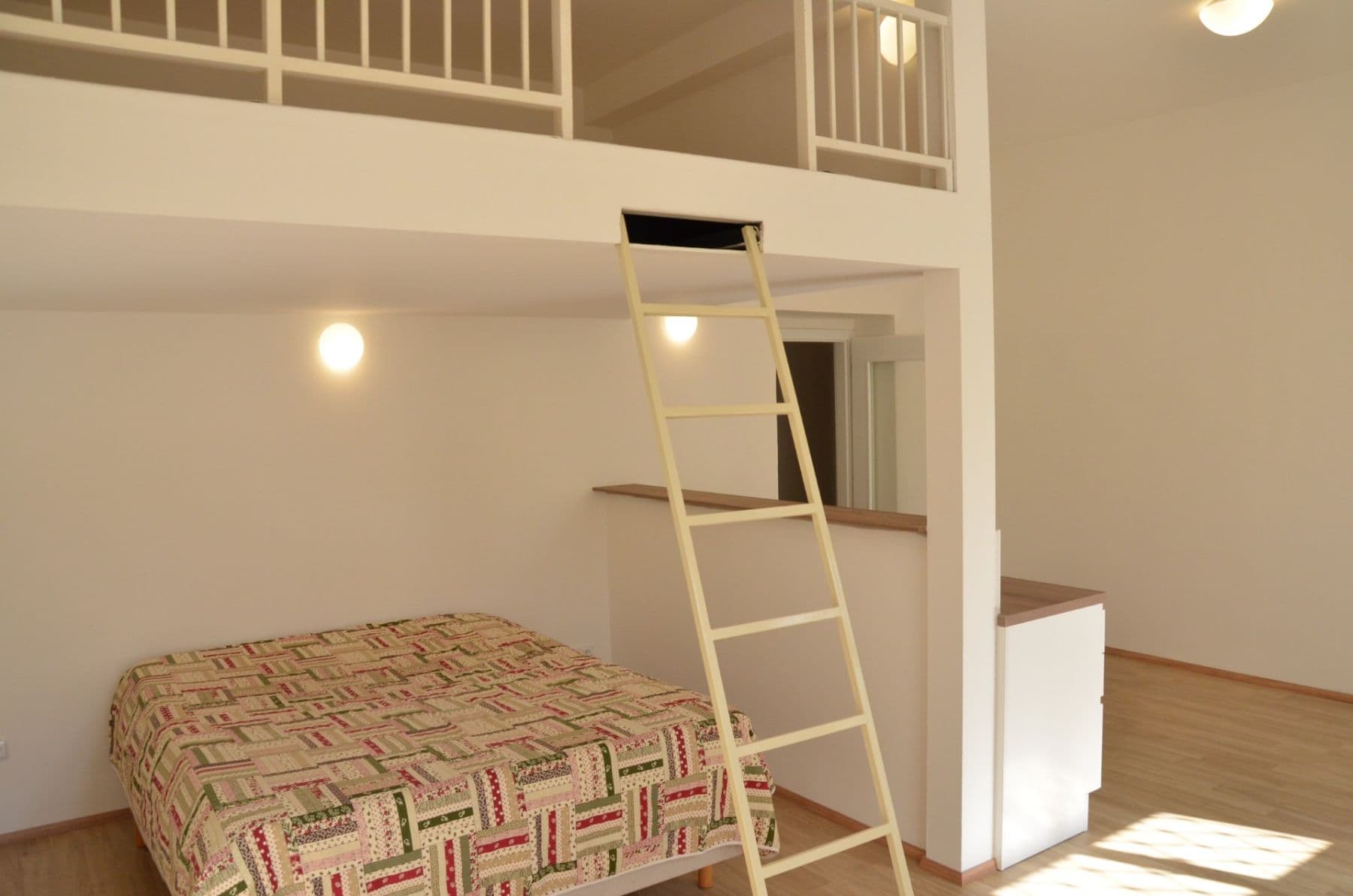 Pronájem bytu 1+kk 40 m², Šumavská, Praha, Praha Pronájem bytu 1+kk 40 m², Šumavská, Praha, Praha