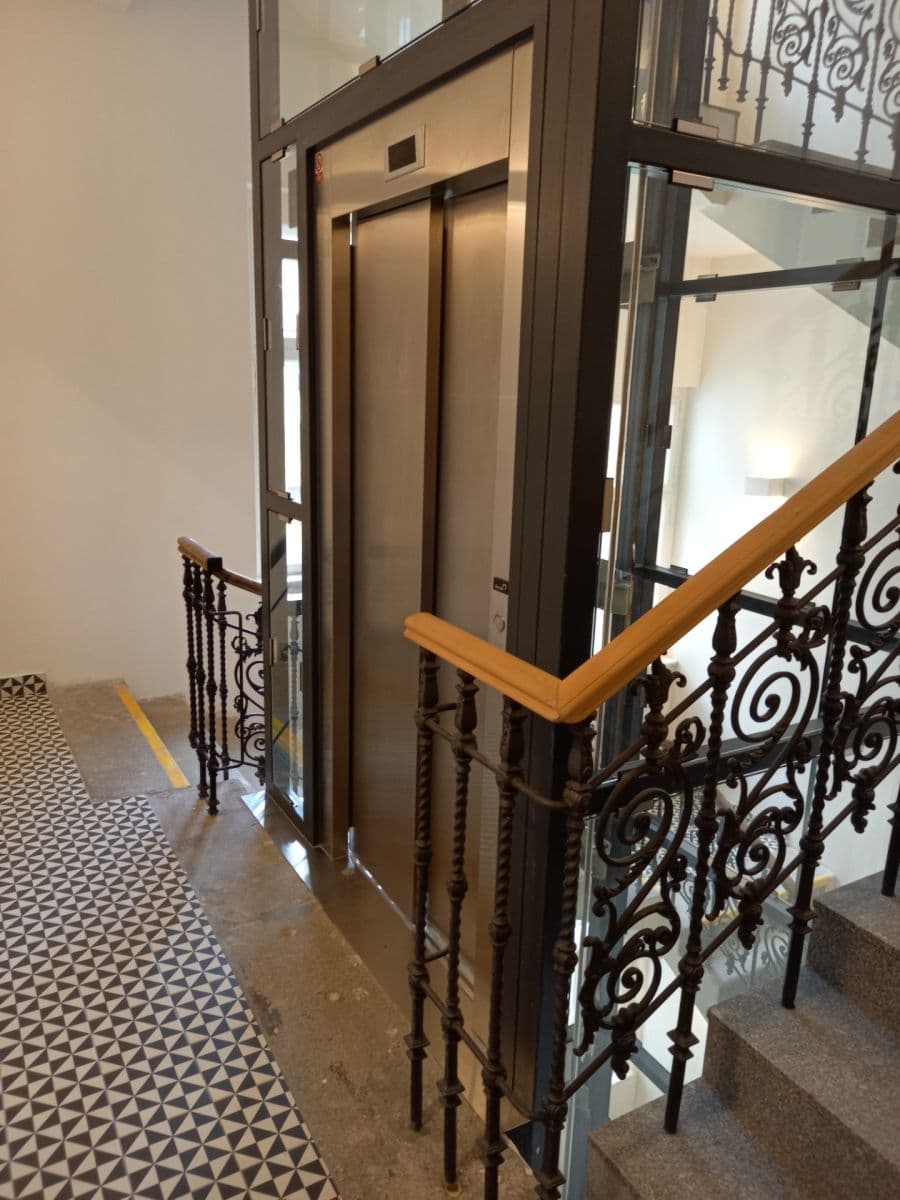 Pronájem bytu 1+kk 31 m², Tyršova, Praha, Praha Pronájem bytu 1+kk 31 m², Tyršova, Praha, Praha
