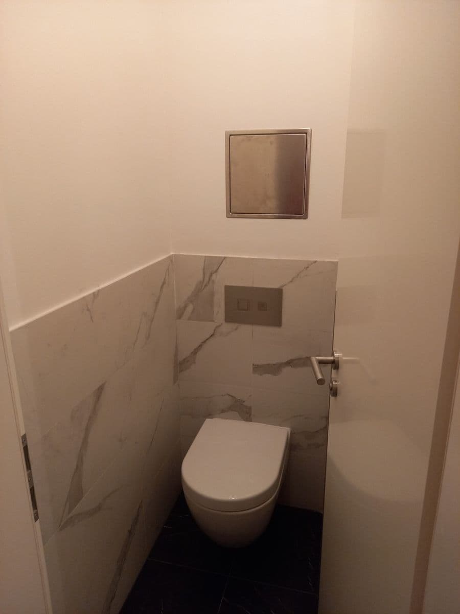 Pronájem bytu 1+kk 31 m², Tyršova, Praha, Praha Pronájem bytu 1+kk 31 m², Tyršova, Praha, Praha