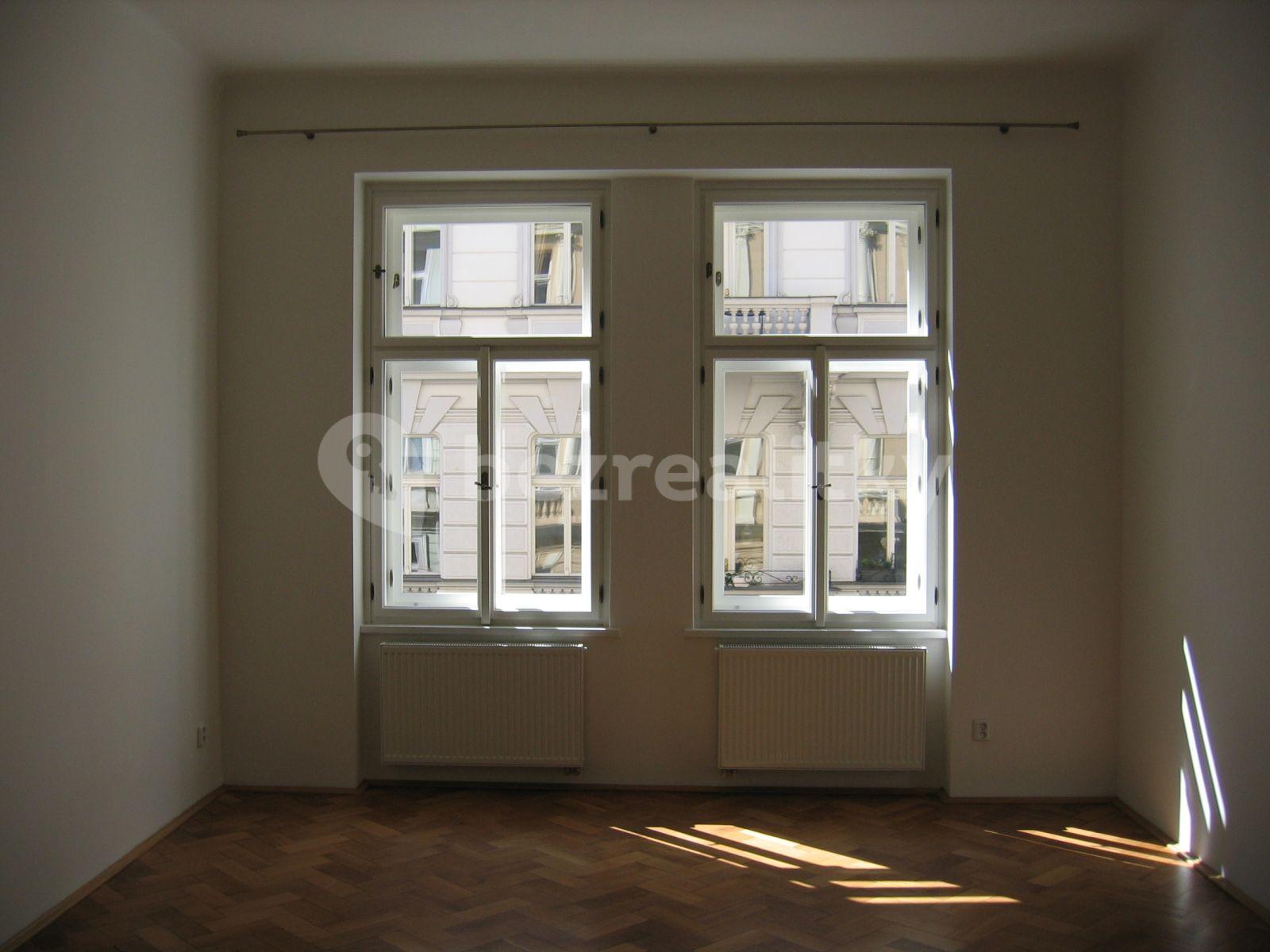Pronájem bytu 3+1 86 m², Varšavská, Praha, Praha