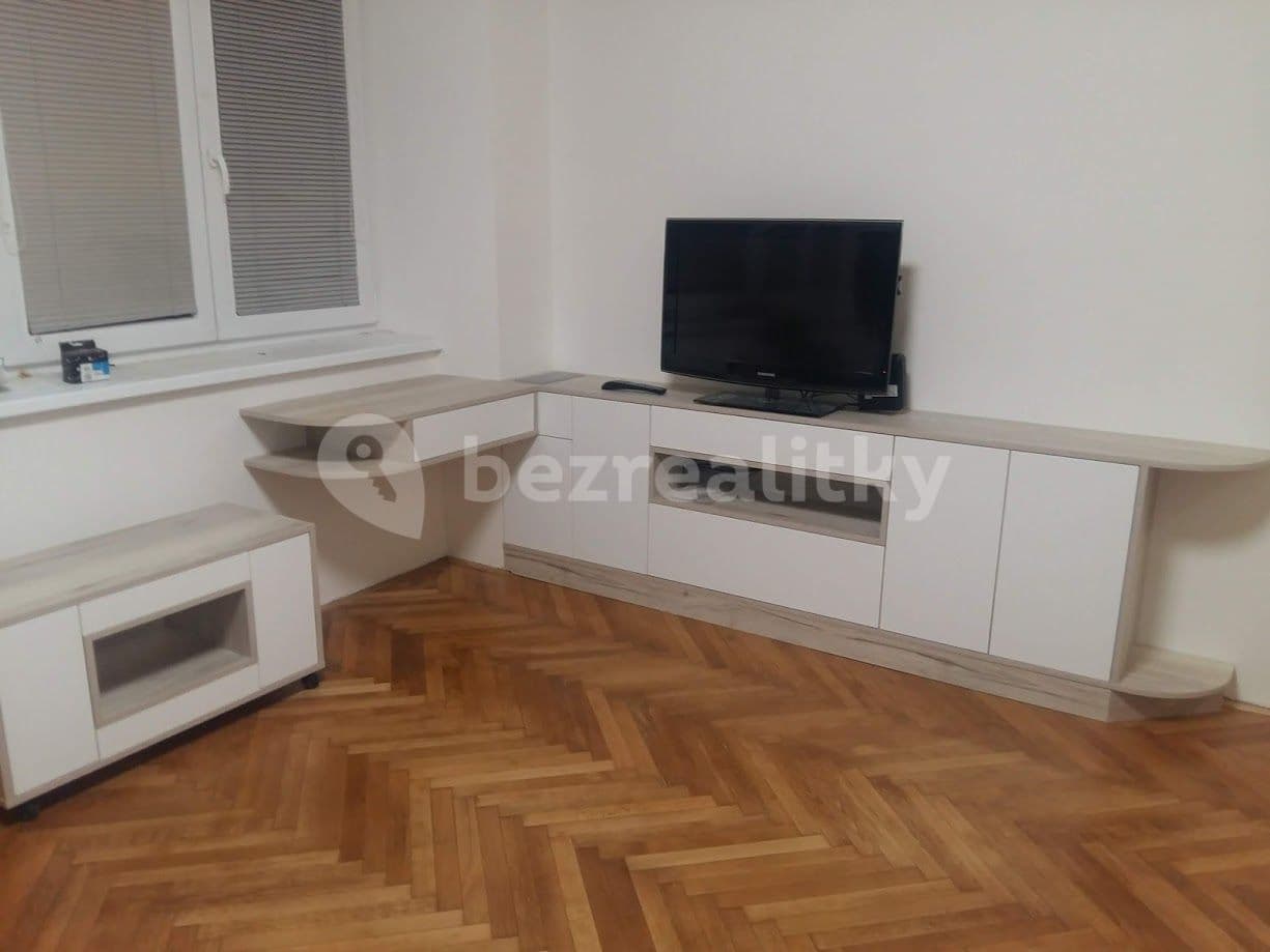 Pronájem bytu Garsoniéra 26 m², Botanická, Brno, Jihomoravský kraj Pronájem bytu Garsoniéra 26 m², Botanická, Brno, Jihomoravský kraj