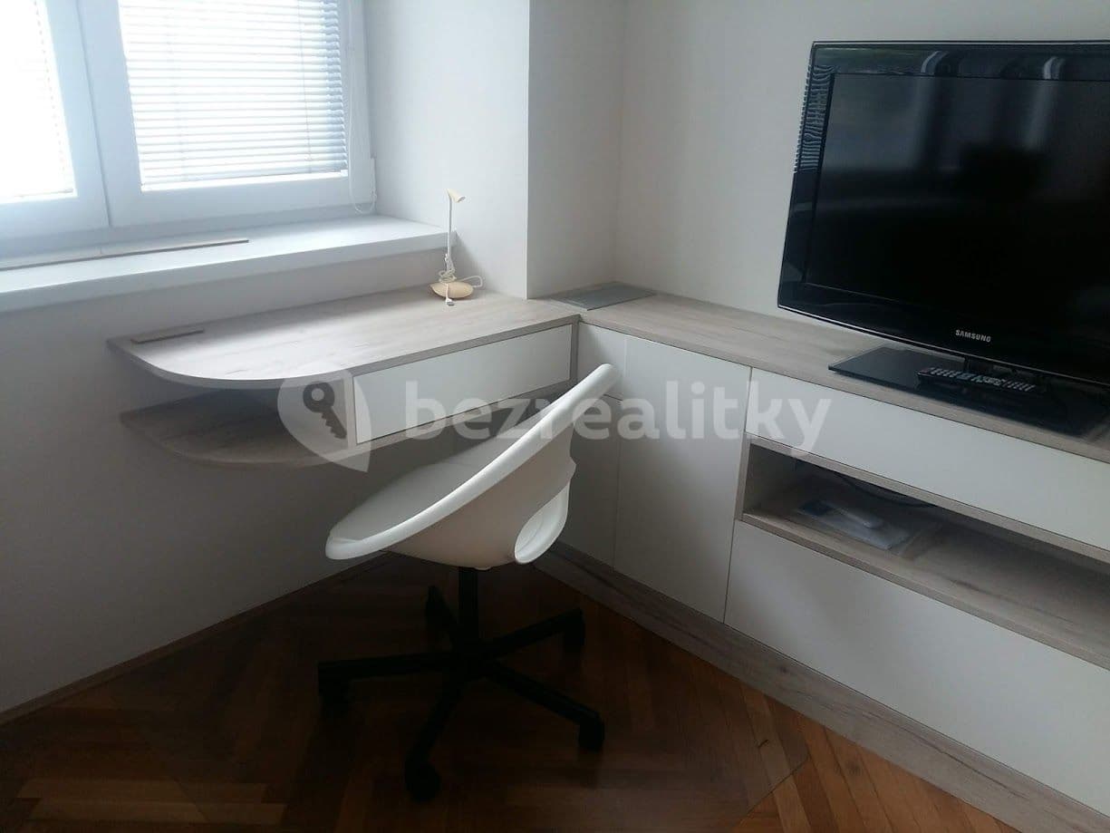 Pronájem bytu Garsoniéra 26 m², Botanická, Brno, Jihomoravský kraj Pronájem bytu Garsoniéra 26 m², Botanická, Brno, Jihomoravský kraj