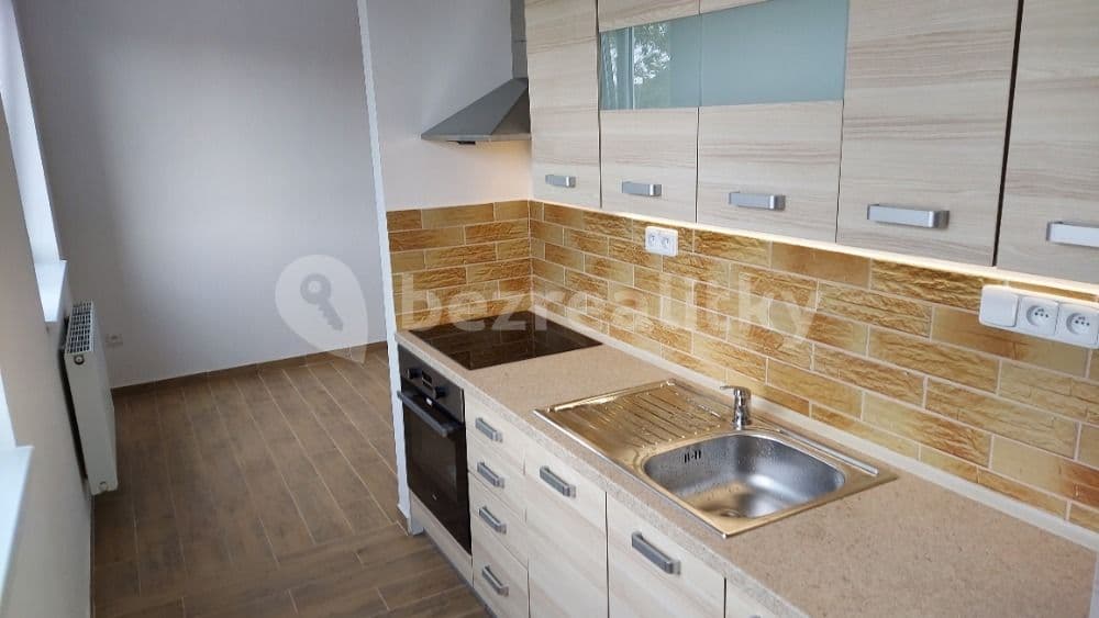 Pronájem bytu 3+kk 81 m², Barákova, Heřmanův Městec, Pardubický kraj Pronájem bytu 3+kk 81 m², Barákova, Heřmanův Městec, Pardubický kraj