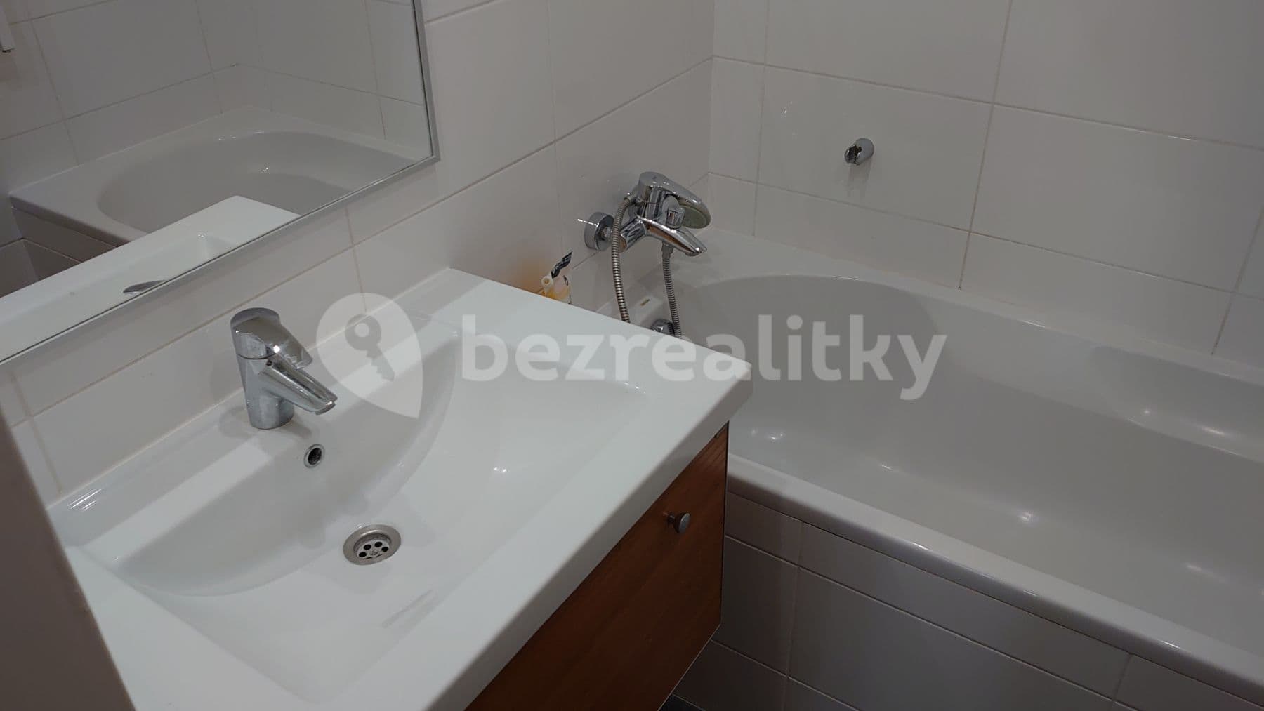 Pronájem bytu 3+1 64 m², Arménská, Brno, Jihomoravský kraj Pronájem bytu 3+1 64 m², Arménská, Brno, Jihomoravský kraj