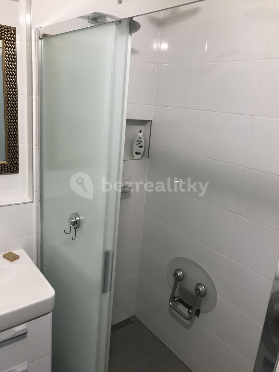 Pronájem bytu 2+1 65 m², Provazníkova, Brno, Jihomoravský kraj Pronájem bytu 2+1 65 m², Provazníkova, Brno, Jihomoravský kraj
