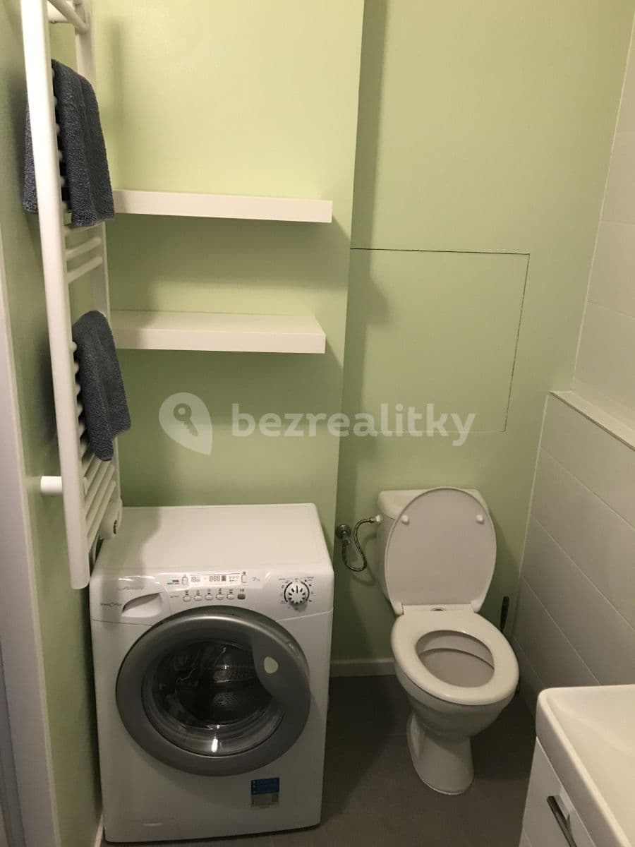 Pronájem bytu 2+1 65 m², Provazníkova, Brno, Jihomoravský kraj Pronájem bytu 2+1 65 m², Provazníkova, Brno, Jihomoravský kraj