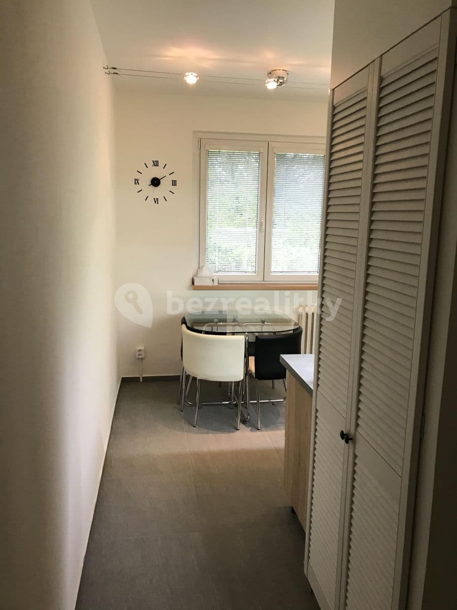 Pronájem bytu 2+1 65 m², Provazníkova, Brno, Jihomoravský kraj Pronájem bytu 2+1 65 m², Provazníkova, Brno, Jihomoravský kraj