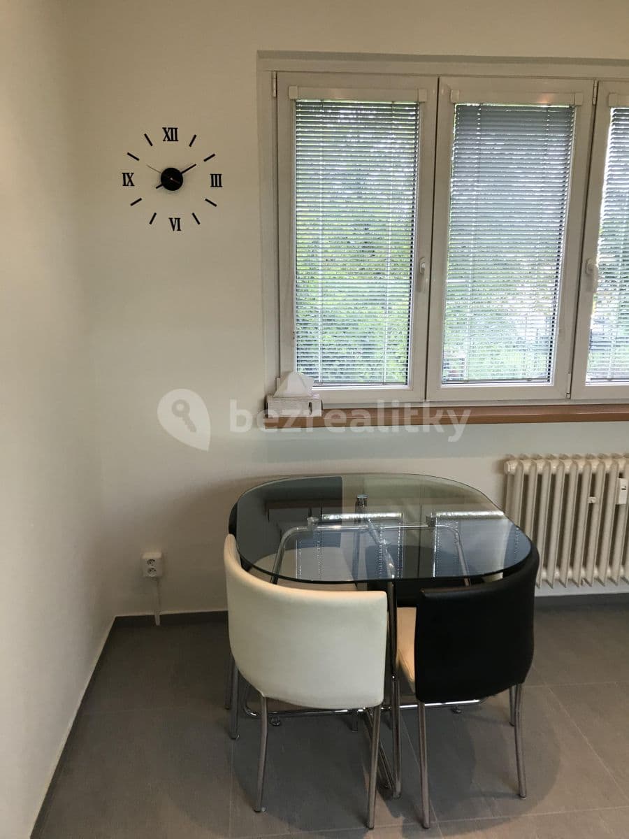 Pronájem bytu 2+1 65 m², Provazníkova, Brno, Jihomoravský kraj Pronájem bytu 2+1 65 m², Provazníkova, Brno, Jihomoravský kraj