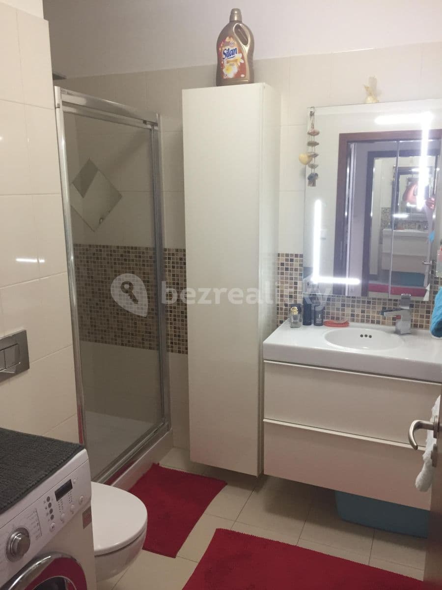 Pronájem bytu 1+kk 39 m², Dragounská, Praha, Praha Pronájem bytu 1+kk 39 m², Dragounská, Praha, Praha