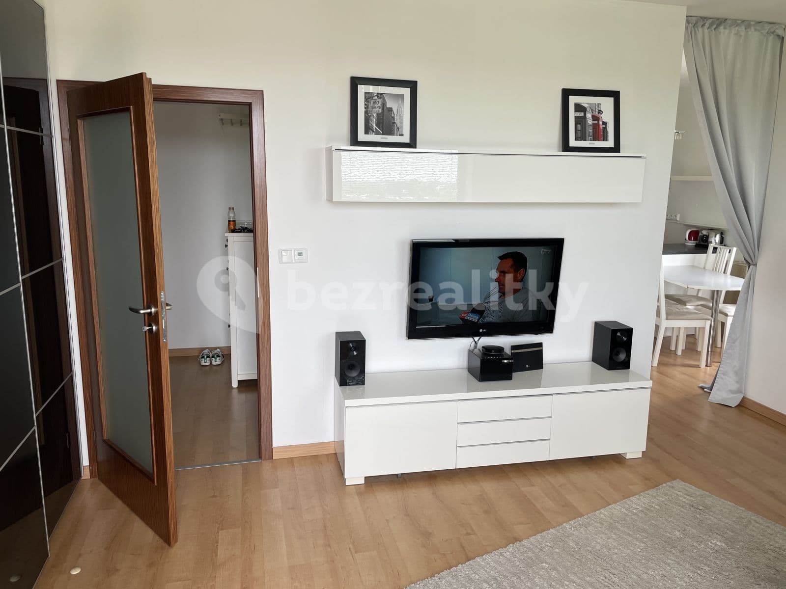 Pronájem bytu 1+kk 39 m², Dragounská, Praha, Praha Pronájem bytu 1+kk 39 m², Dragounská, Praha, Praha
