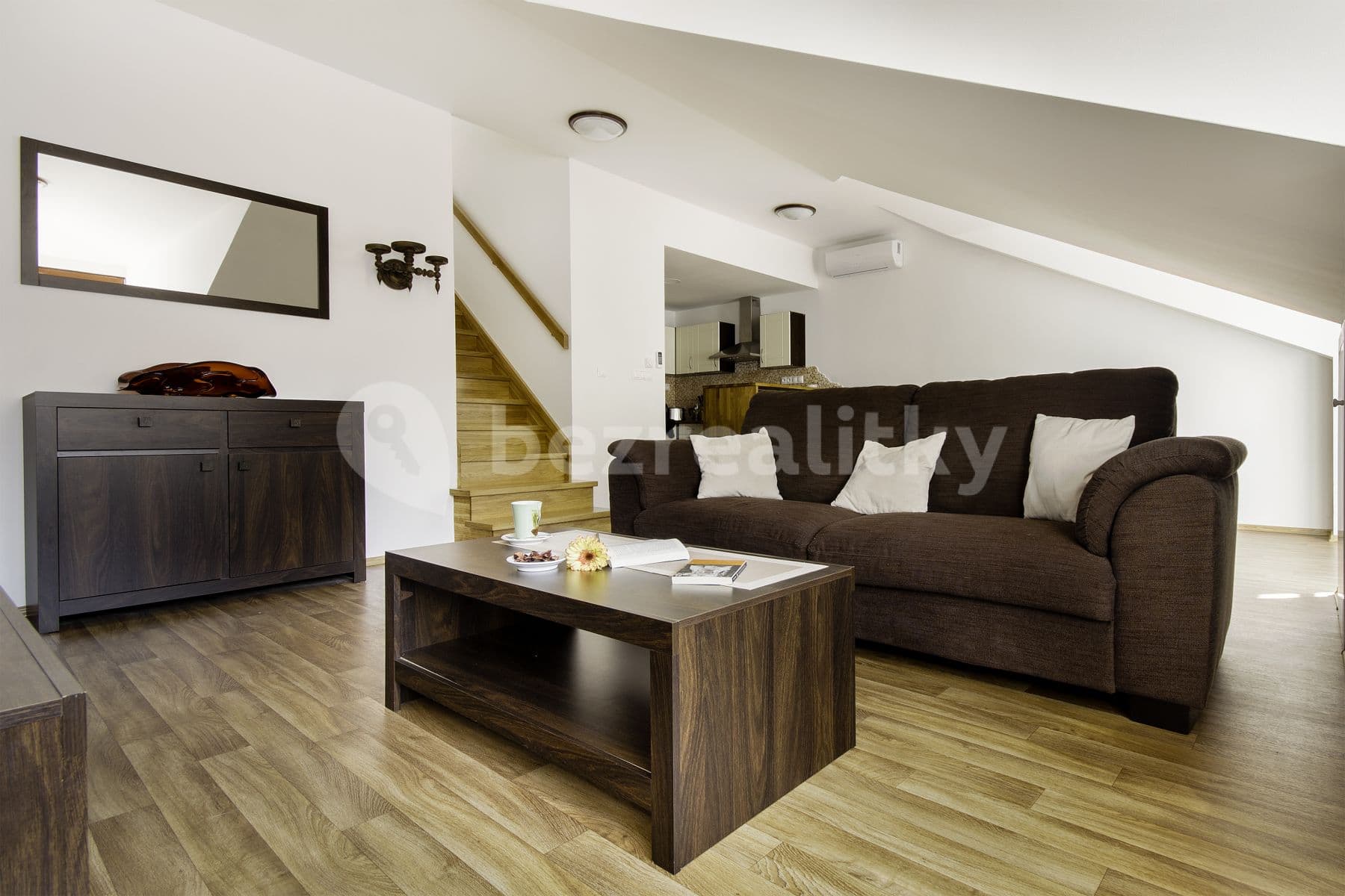 Pronájem bytu 3+1 120 m², Vltavská, Praha, Praha Pronájem bytu 3+1 120 m², Vltavská, Praha, Praha