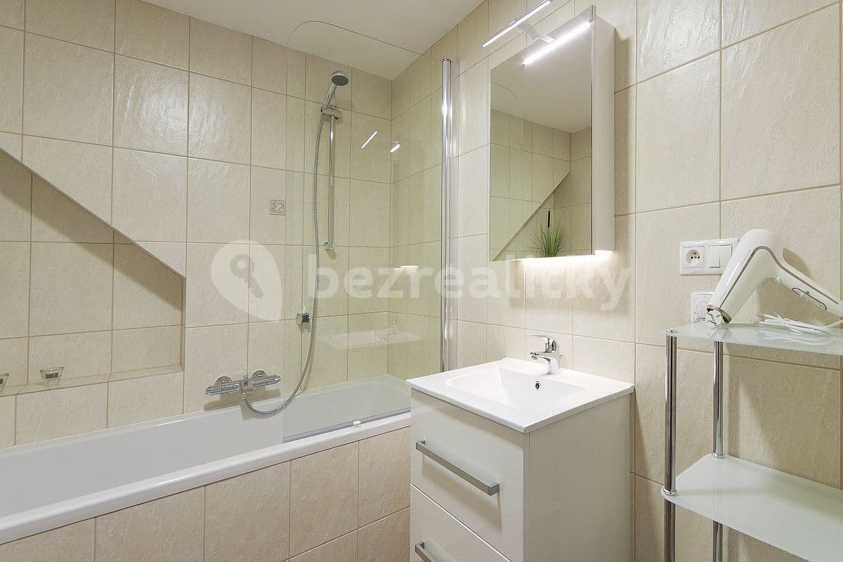 Pronájem bytu 3+1 120 m², Vltavská, Praha, Praha Pronájem bytu 3+1 120 m², Vltavská, Praha, Praha