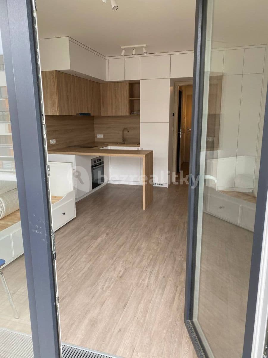 Pronájem bytu 1+kk 30 m², Do Zahrádek Ⅰ, Praha, Praha Pronájem bytu 1+kk 30 m², Do Zahrádek Ⅰ, Praha, Praha