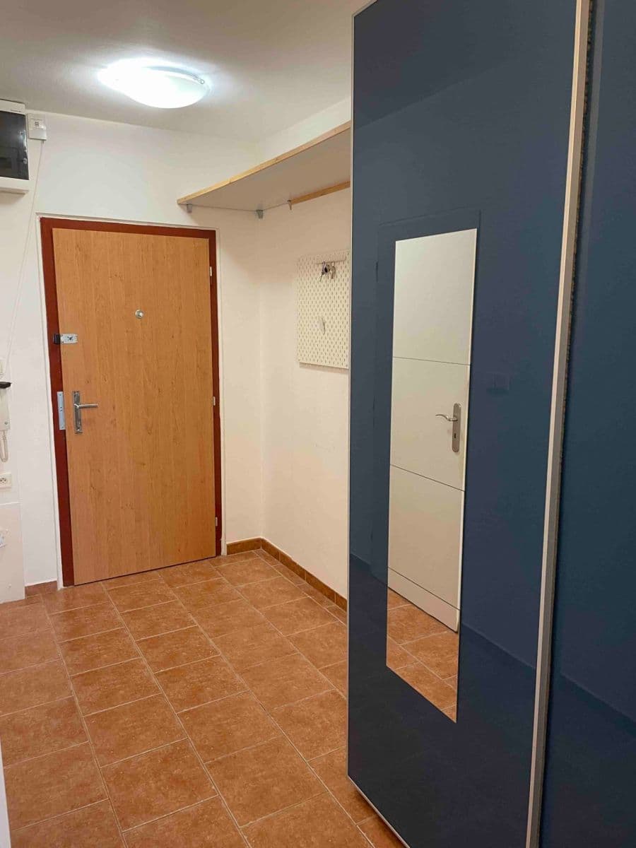 Pronájem bytu 2+kk 44 m², Hábova, Praha, Praha Pronájem bytu 2+kk 44 m², Hábova, Praha, Praha