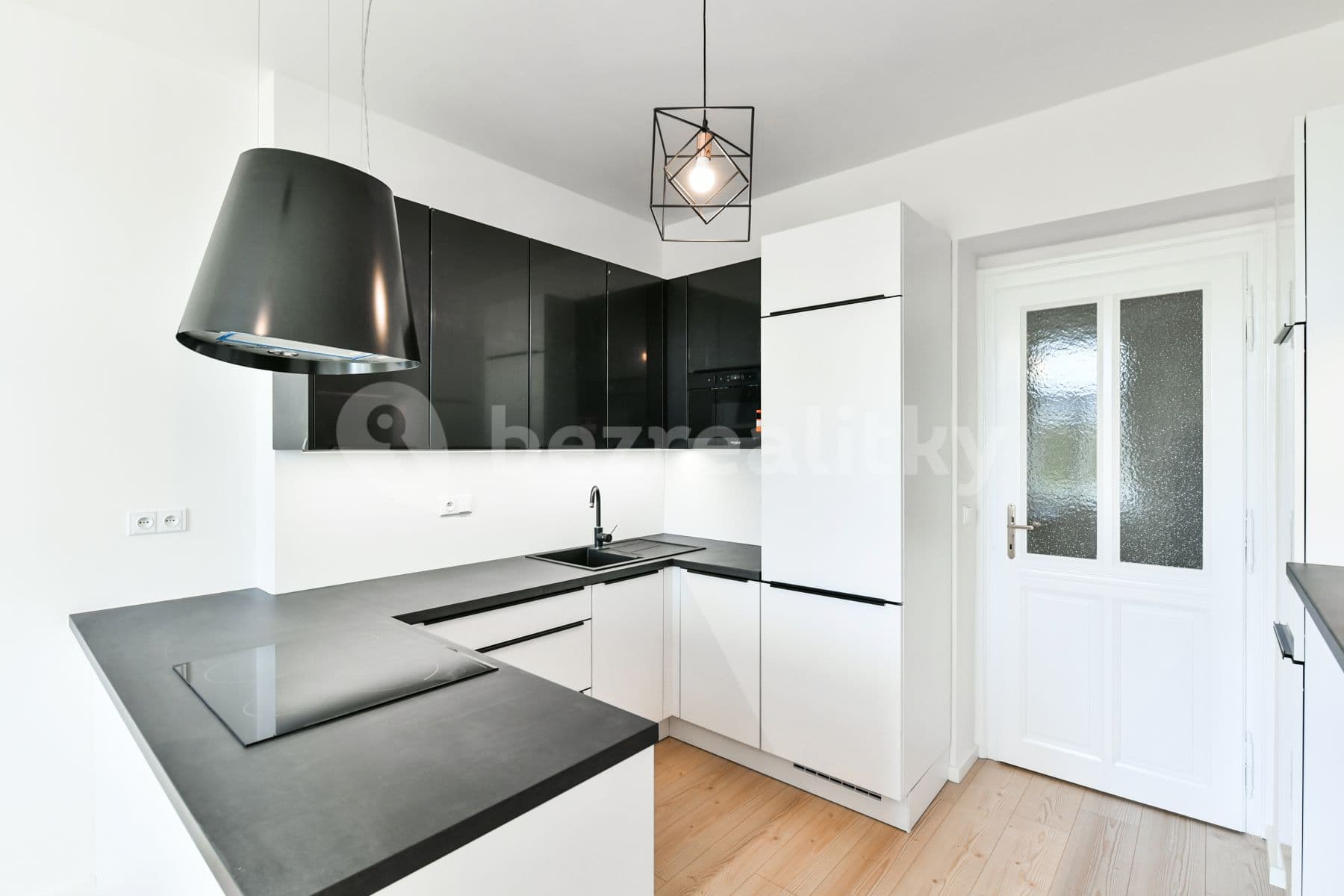 Pronájem bytu 2+kk 53 m², Kubelíkova, Praha, Praha Pronájem bytu 2+kk 53 m², Kubelíkova, Praha, Praha