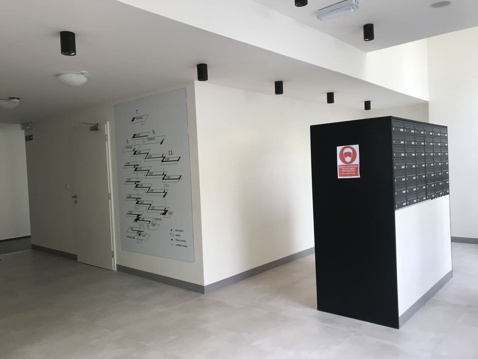 Pronájem bytu 1+kk 26 m², Perucká, Praha, Praha Pronájem bytu 1+kk 26 m², Perucká, Praha, Praha