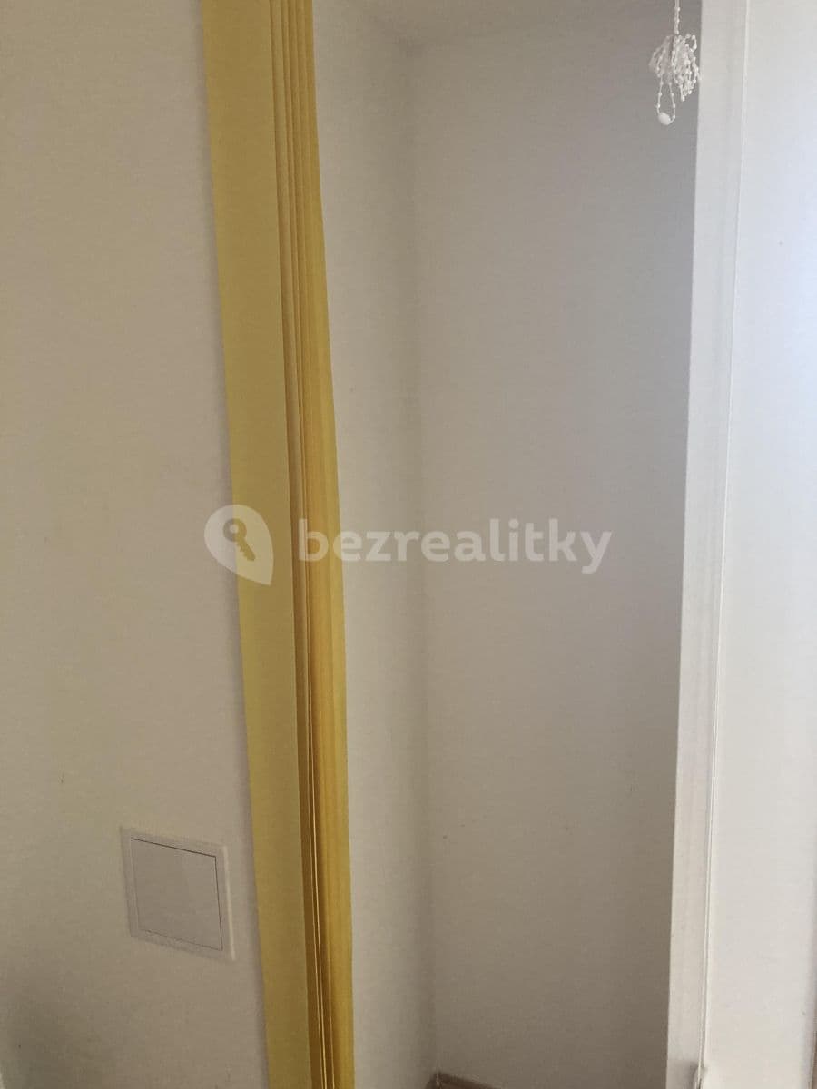 Pronájem bytu 2+kk 50 m², Jabloňová, Praha, Praha Pronájem bytu 2+kk 50 m², Jabloňová, Praha, Praha