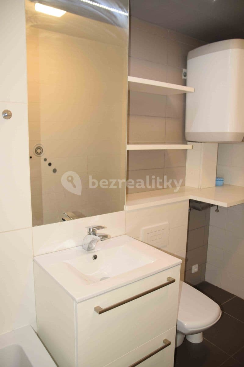Pronájem bytu 2+kk 63 m², Cacovická, Brno, Jihomoravský kraj Pronájem bytu 2+kk 63 m², Cacovická, Brno, Jihomoravský kraj