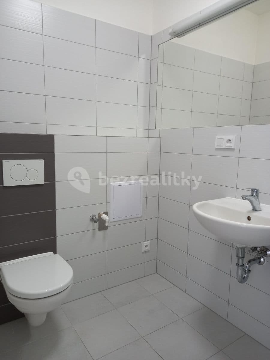 Pronájem bytu 1+kk 39 m², Karáskovo náměstí, Brno, Jihomoravský kraj Pronájem bytu 1+kk 39 m², Karáskovo náměstí, Brno, Jihomoravský kraj