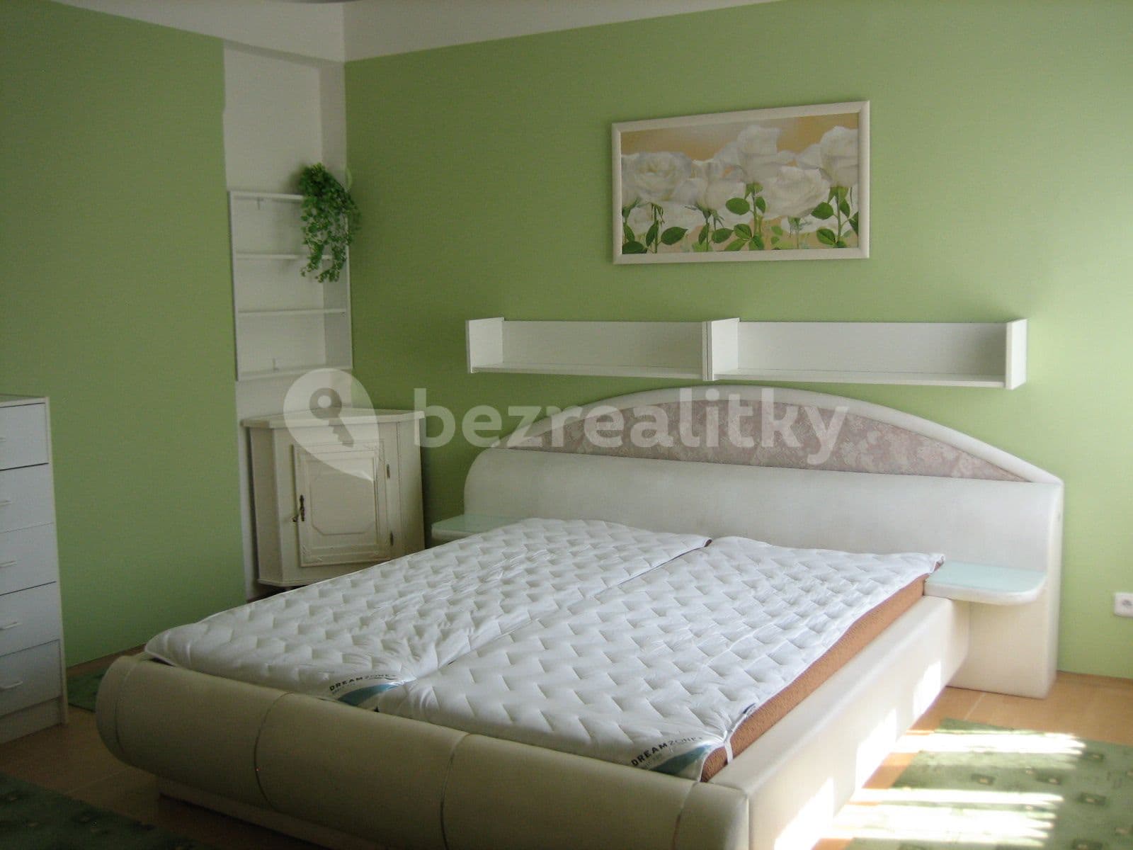 Pronájem bytu 3+kk 95 m², Mozartova, Olomouc, Olomoucký kraj Pronájem bytu 3+kk 95 m², Mozartova, Olomouc, Olomoucký kraj