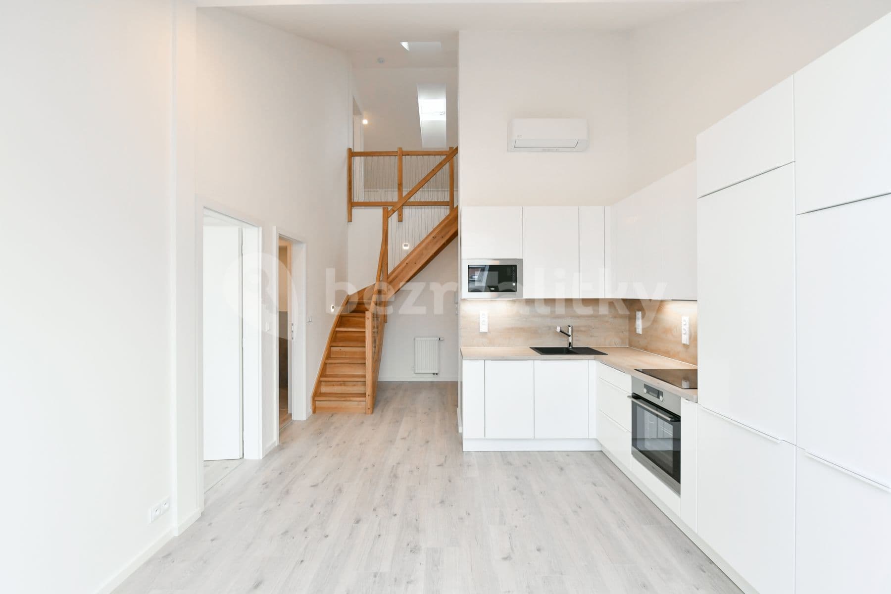 Pronájem bytu 3+kk 89 m², Kubelíkova, Praha, Praha Pronájem bytu 3+kk 89 m², Kubelíkova, Praha, Praha