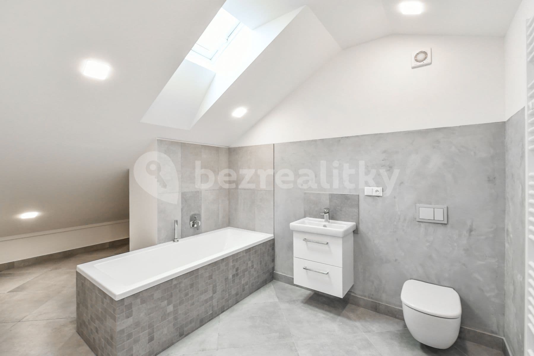 Pronájem bytu 3+kk 89 m², Kubelíkova, Praha, Praha Pronájem bytu 3+kk 89 m², Kubelíkova, Praha, Praha