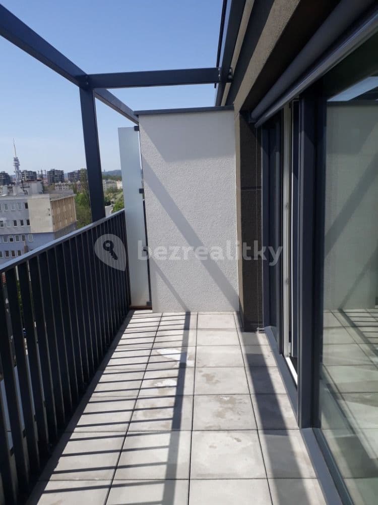 Pronájem bytu 1+kk 35 m², Olgy Havlové, Praha, Praha Pronájem bytu 1+kk 35 m², Olgy Havlové, Praha, Praha