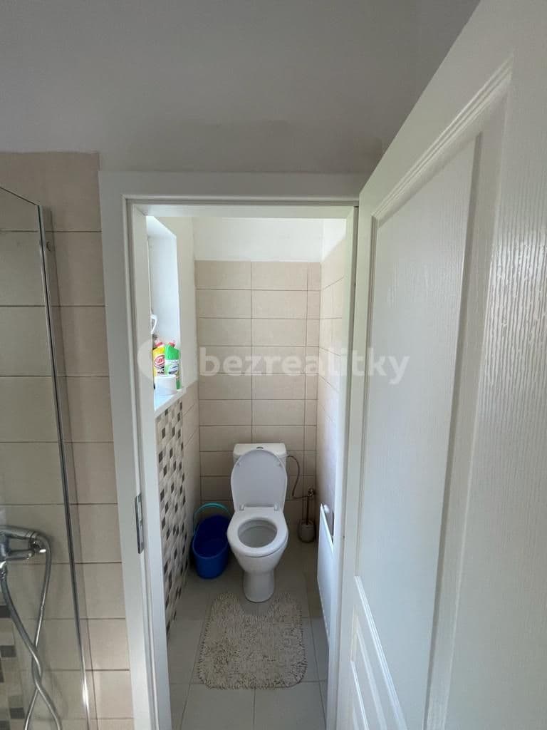 Pronájem bytu 2+kk 40 m², Nad Rážákem, Praha, Praha Pronájem bytu 2+kk 40 m², Nad Rážákem, Praha, Praha