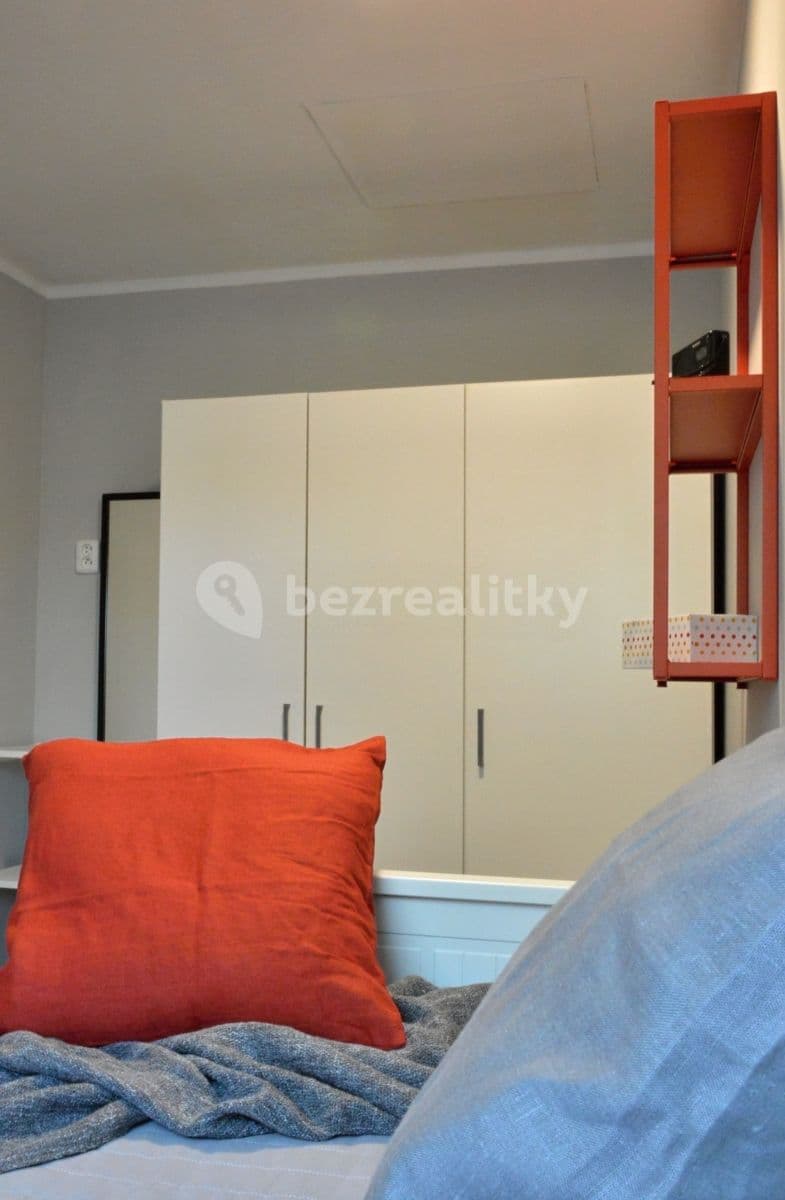 Pronájem bytu 2+kk 35 m², K Vinoři, Praha, Praha Pronájem bytu 2+kk 35 m², K Vinoři, Praha, Praha