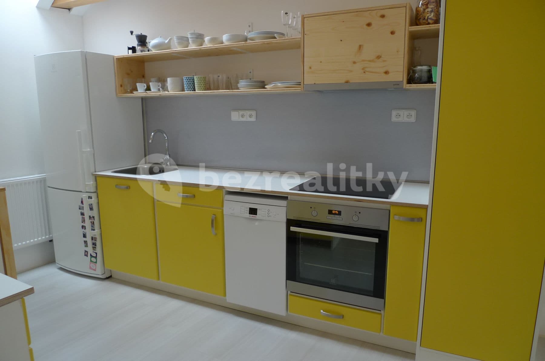 Pronájem bytu 1+1 50 m², Jar. Staši, Zlín, Zlínský kraj Pronájem bytu 1+1 50 m², Jar. Staši, Zlín, Zlínský kraj
