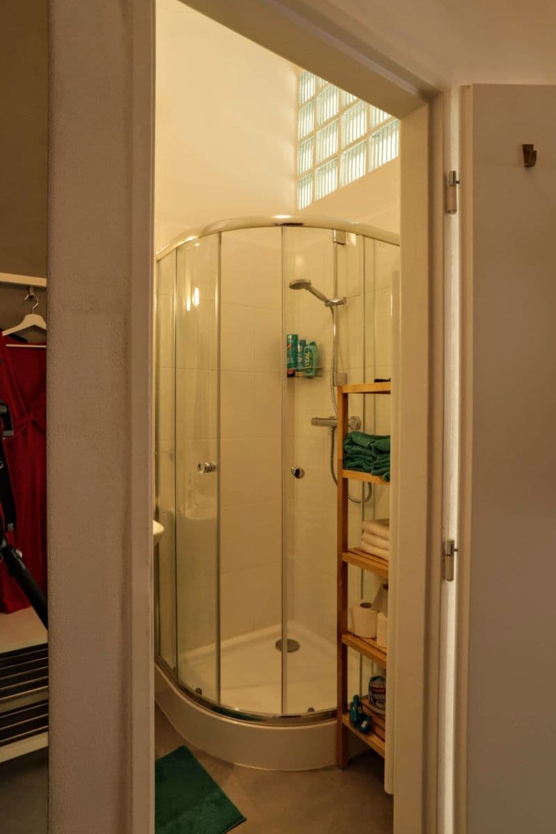 Pronájem bytu 1+1 42 m², Grafická, Praha, Praha Pronájem bytu 1+1 42 m², Grafická, Praha, Praha