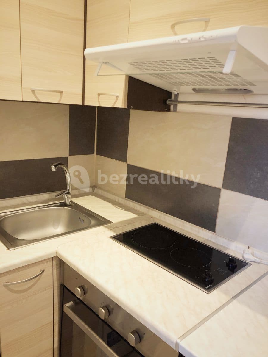 Pronájem bytu 1+kk 27 m², Prostřední, Praha, Praha Pronájem bytu 1+kk 27 m², Prostřední, Praha, Praha