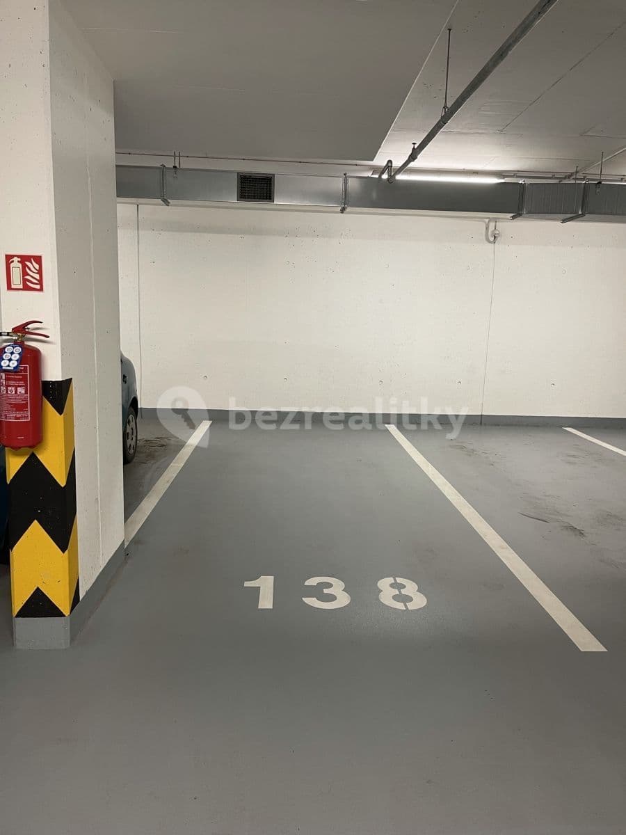 Pronájem bytu 1+kk 37 m², Kadečkové, Praha, Praha Pronájem bytu 1+kk 37 m², Kadečkové, Praha, Praha