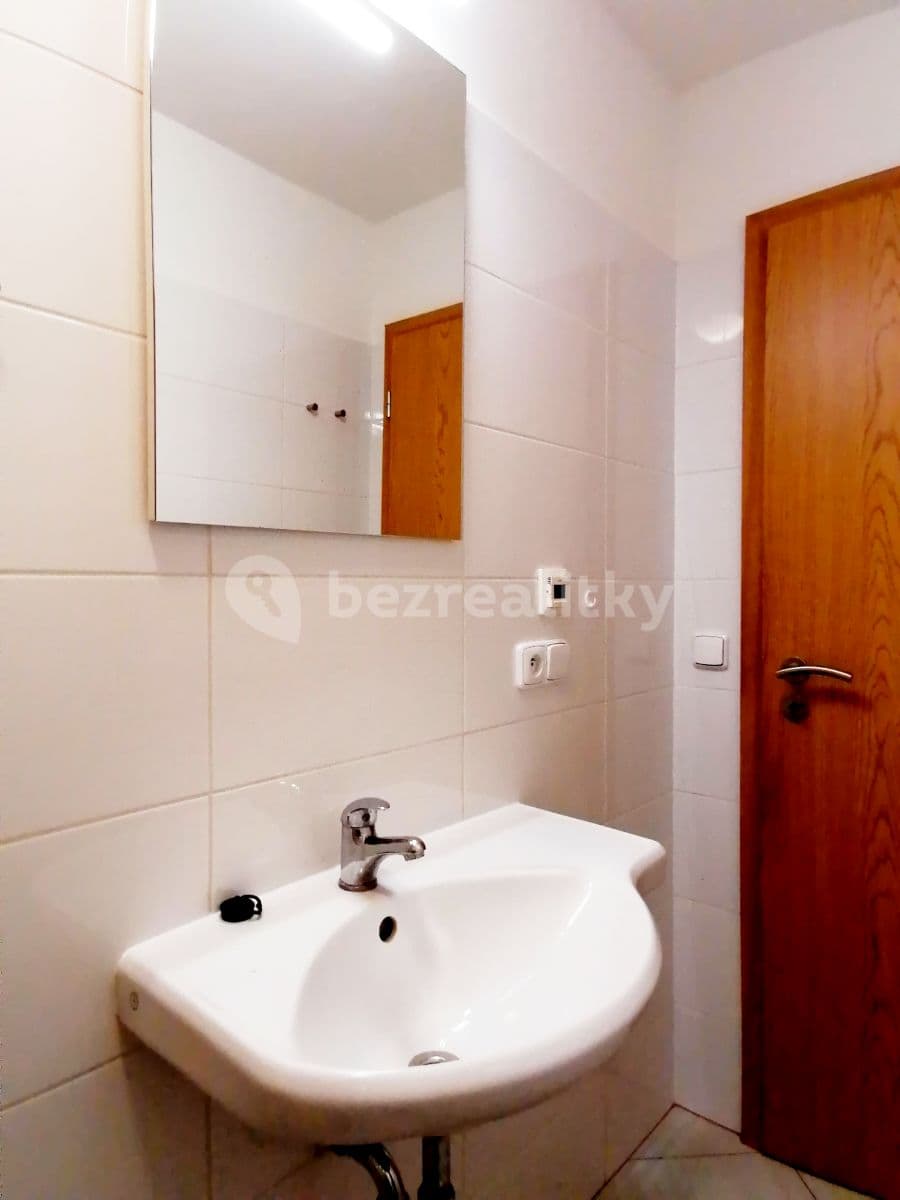 Pronájem bytu 1+1 34 m², Jeronýmova, Brno, Jihomoravský kraj Pronájem bytu 1+1 34 m², Jeronýmova, Brno, Jihomoravský kraj