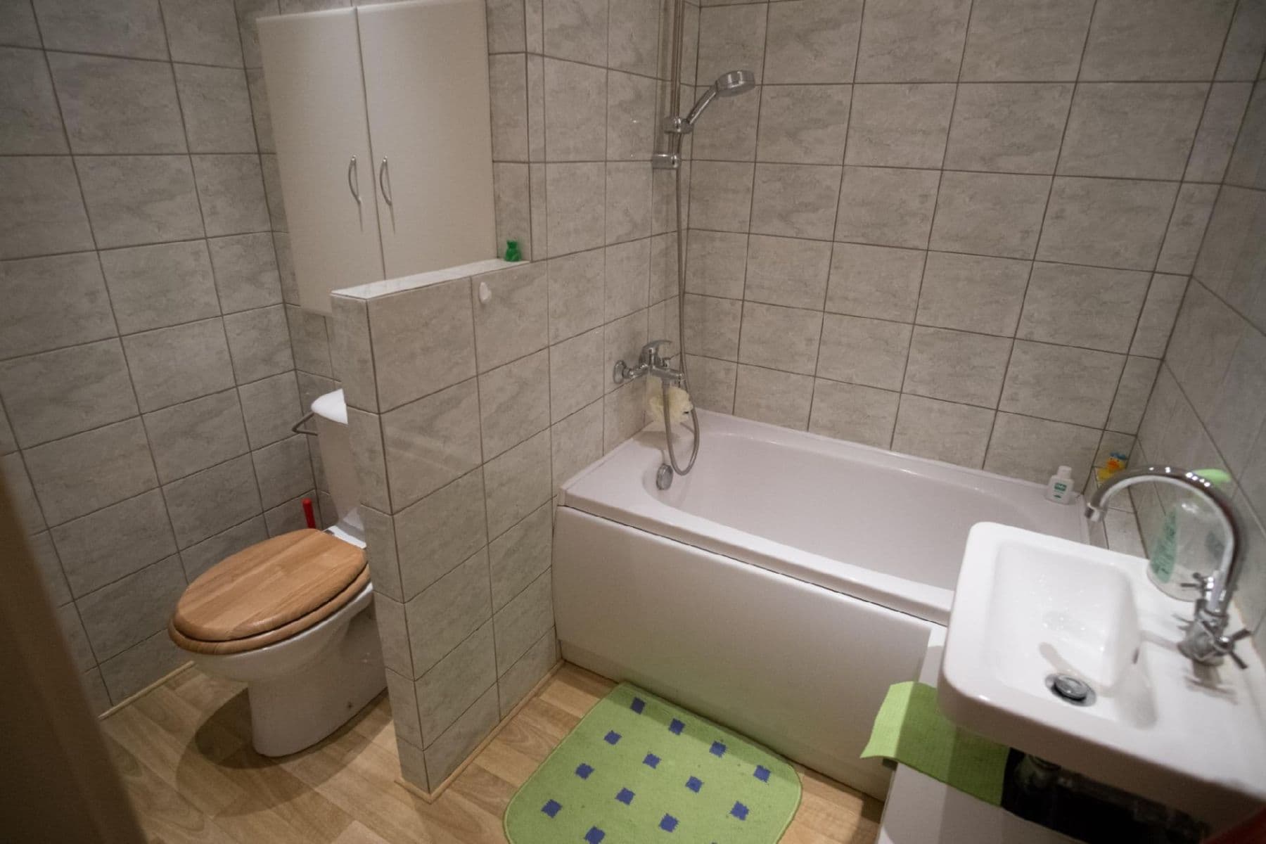 Pronájem bytu 1+kk 30 m², Krynická, Praha, Praha Pronájem bytu 1+kk 30 m², Krynická, Praha, Praha
