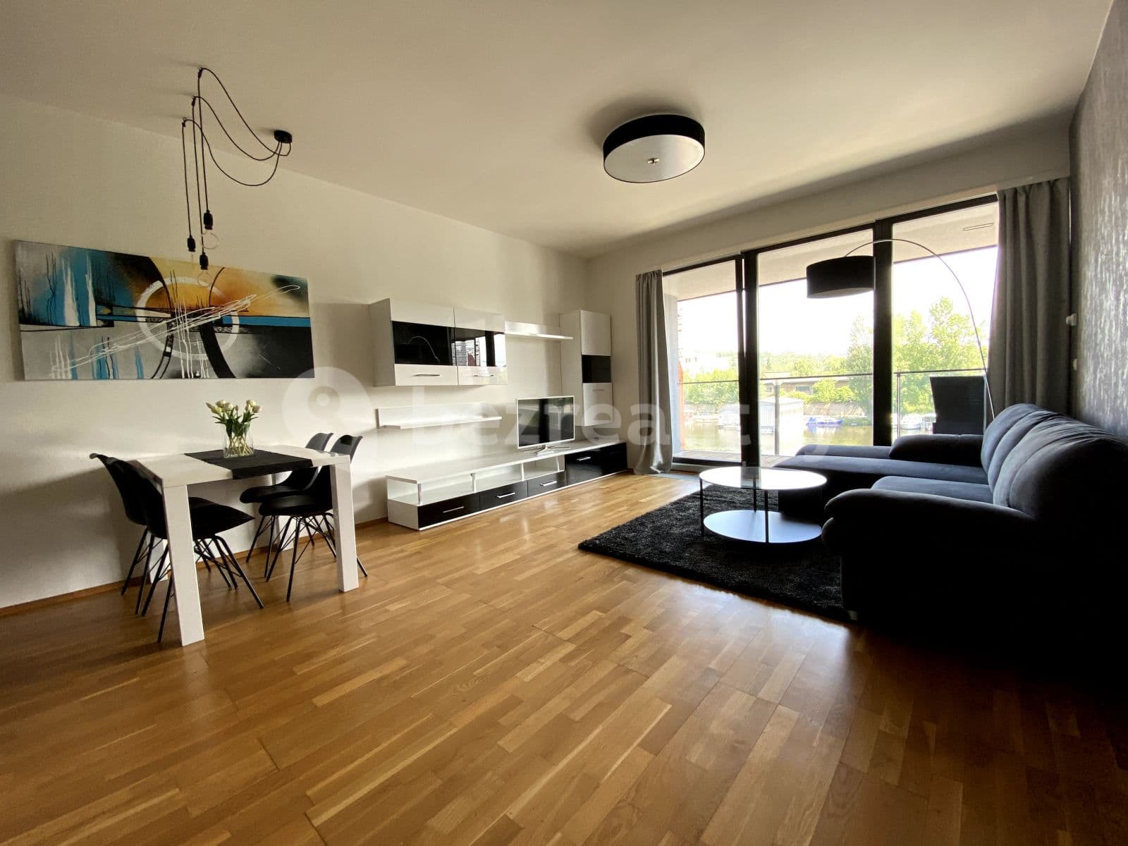 Pronájem bytu 2+kk 72 m², V Přístavu, Praha, Praha Pronájem bytu 2+kk 72 m², V Přístavu, Praha, Praha