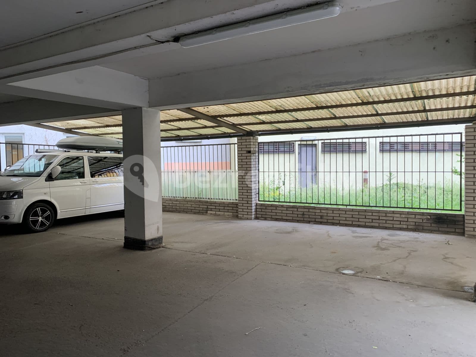 Pronájem garáže 14 m², K Botiči, Praha, Praha Pronájem garáže 14 m², K Botiči, Praha, Praha