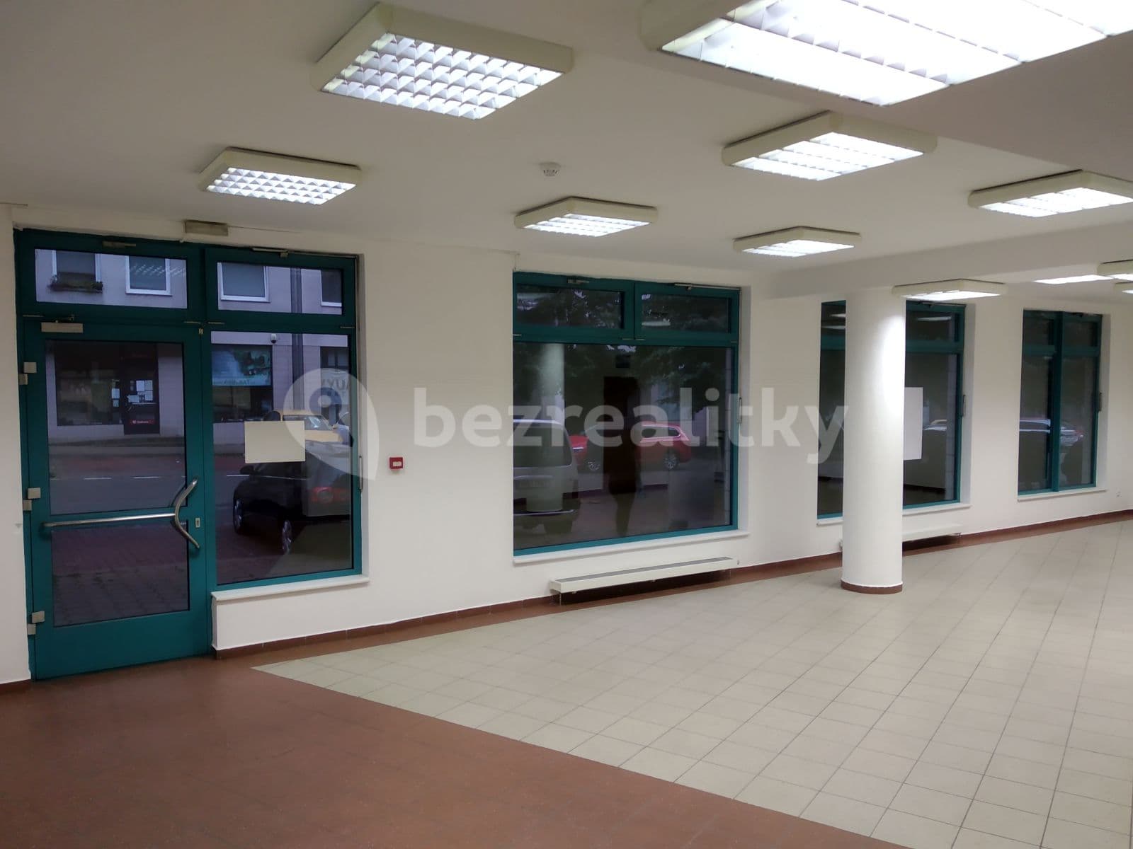 Pronájem nebytového prostoru 154 m², Bratří Dohalských, Praha, Praha Pronájem nebytového prostoru 154 m², Bratří Dohalských, Praha, Praha