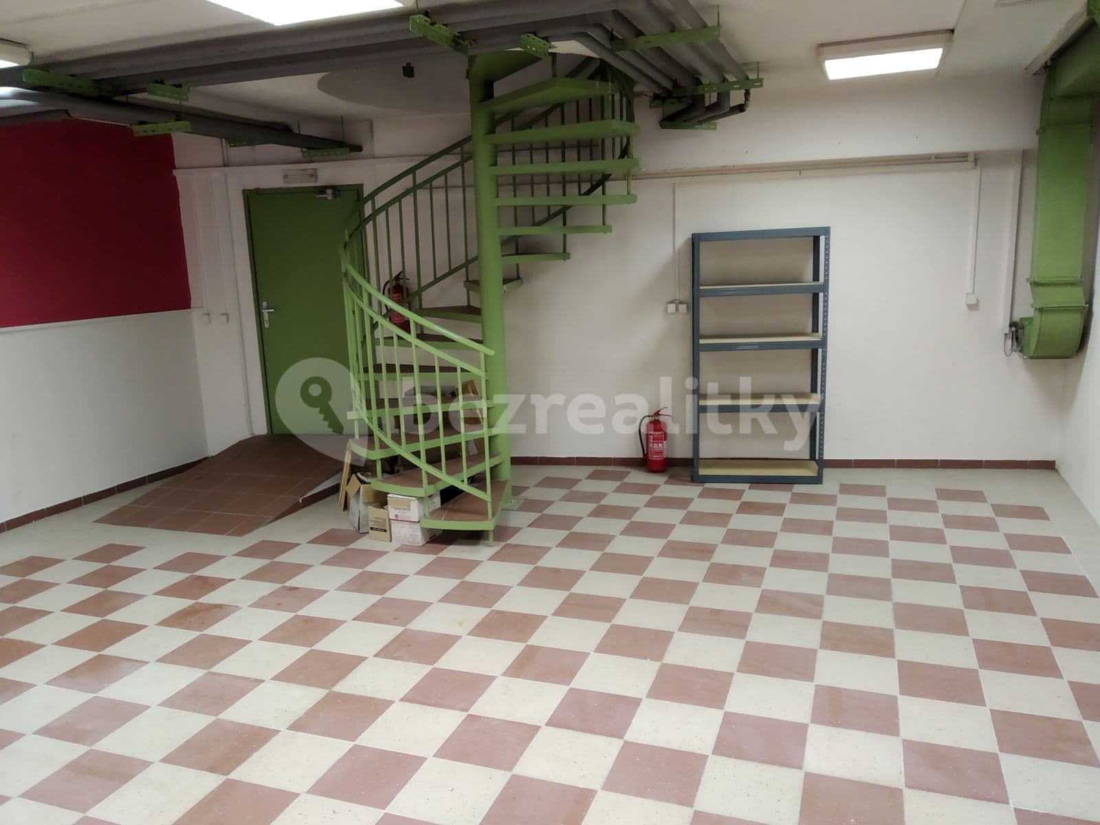 Pronájem nebytového prostoru 154 m², Bratří Dohalských, Praha, Praha Pronájem nebytového prostoru 154 m², Bratří Dohalských, Praha, Praha