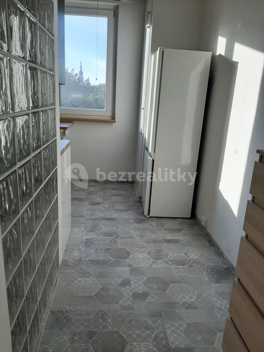 Pronájem bytu 2+1 56 m², Černá cesta, Olomouc, Olomoucký kraj Pronájem bytu 2+1 56 m², Černá cesta, Olomouc, Olomoucký kraj